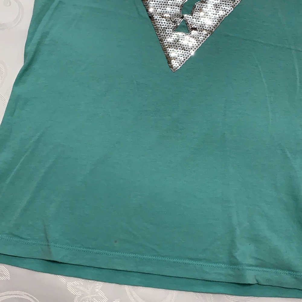 GUESS t-shirt - Picture 7 of 11